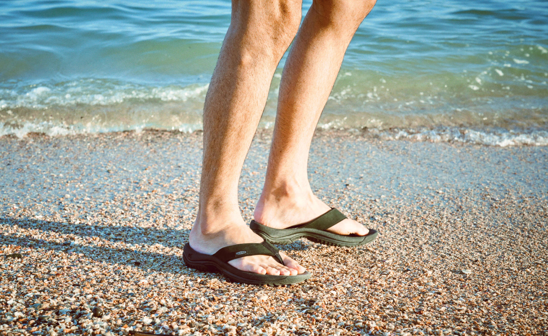 Men's Kona Leather Flip-Flop | Java/Dark Earth - Image 7