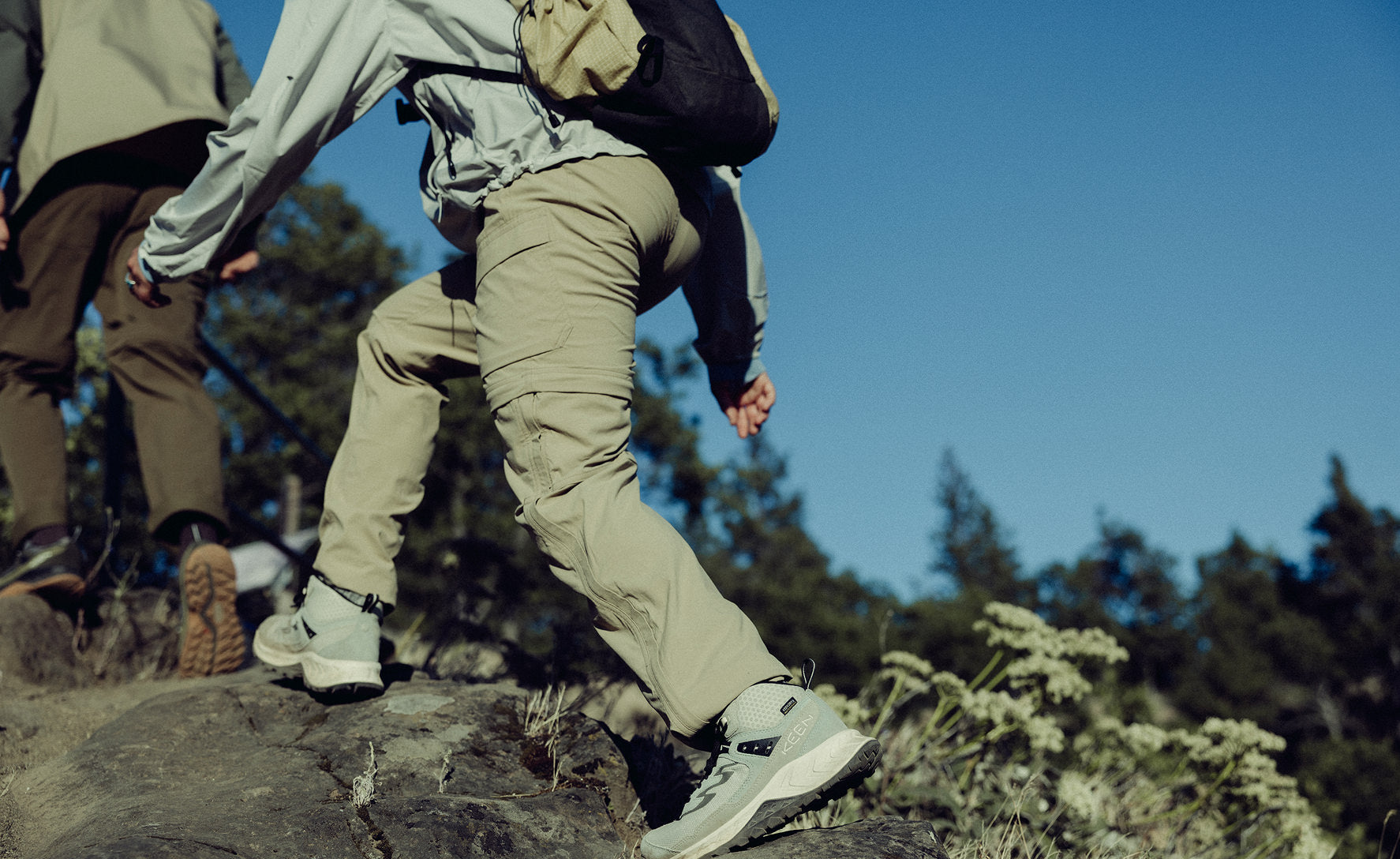 Women's Hightrail Waterproof Hiking Boot | Birch/Daffodil - Image 7